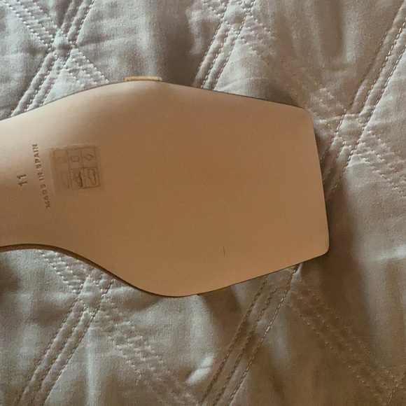 Good American Zip Block Heel - Picture 7 of 9